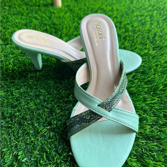 SENSINI THAILAND BRAND ONE OF THE BEST N COMFORTABLE WOMEN PLATFORM   SANDLE . - Picture 6 of 16